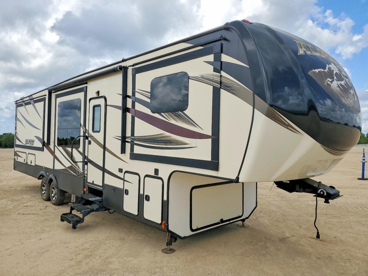 2016 KEYSTONE Unknown VIN 4YDF36625GE780455 photo 1