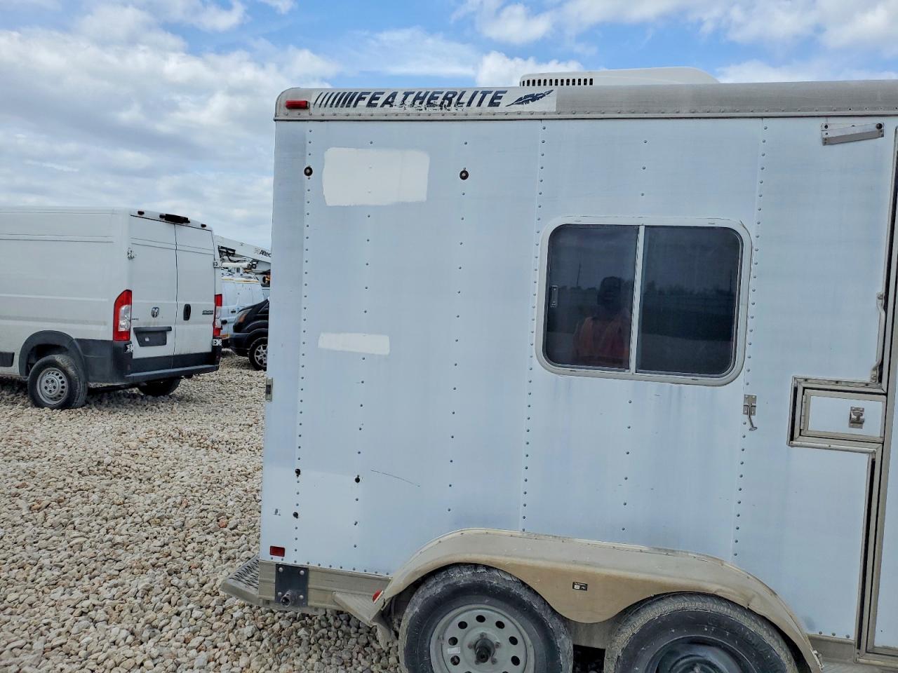 2000 FEATHERLITE Unknown VIN 4FGL01128YC031682 photo 6