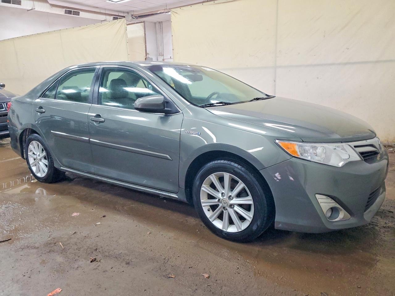 2013 Toyota Camry sola VIN 4T1BD1FK0DU064433 photo 4