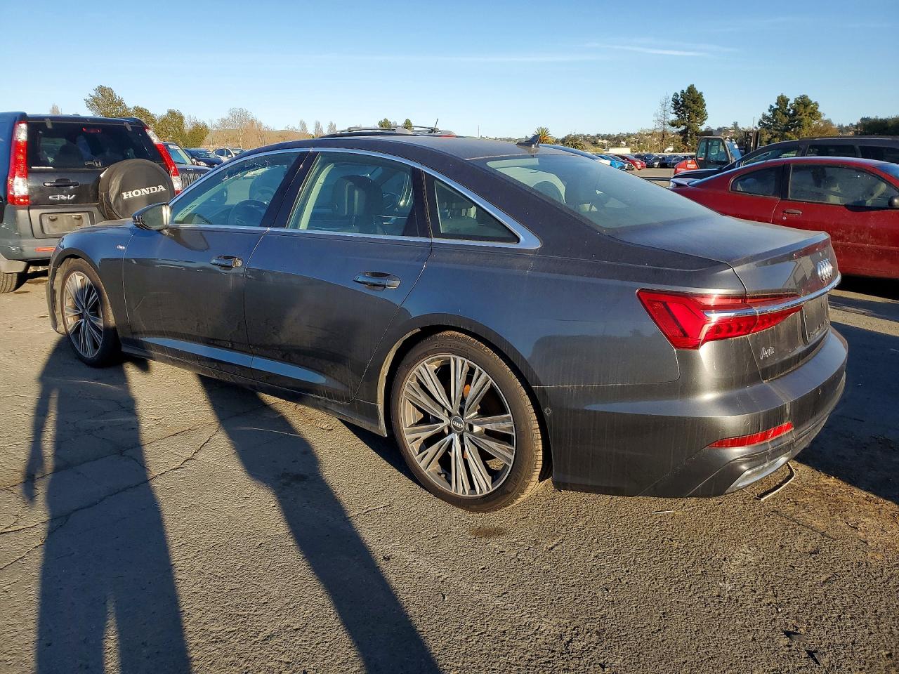 2019 Audi A6 VIN WAUL2AF23KN022454 photo 2