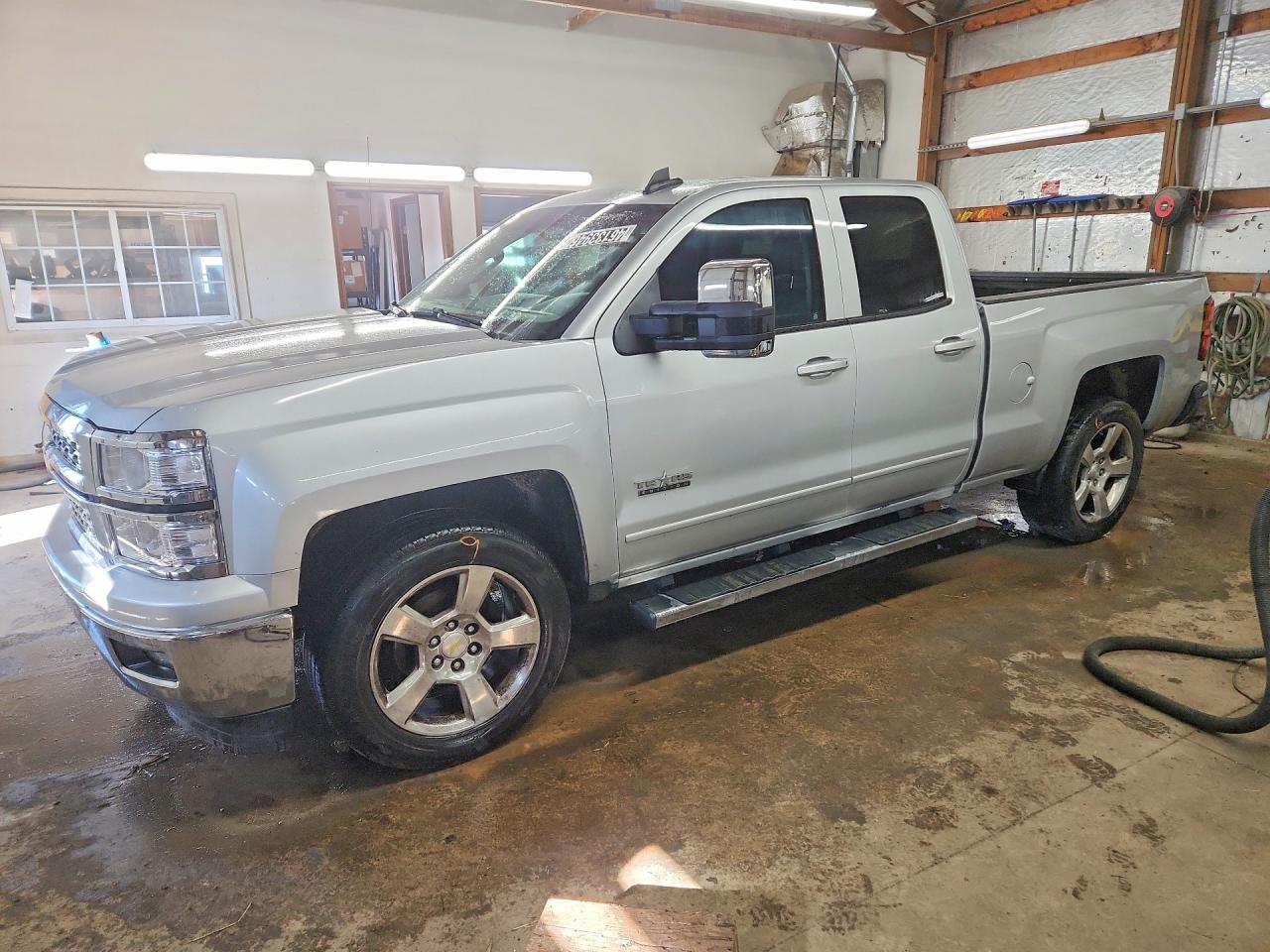 2015 CHEVROLET All models VIN 1GCRCREC3FZ149139 photo 1