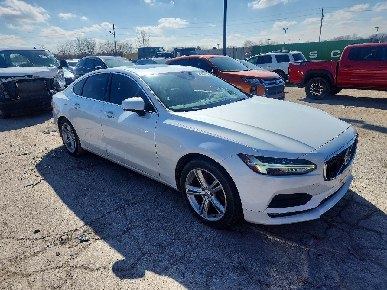 2017 Volvo S90 VIN YV1102AK3H1010232 photo 4