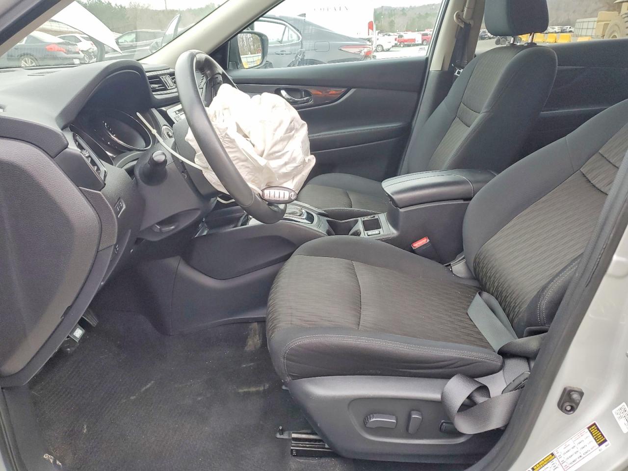 2017 Nissan Rogue VIN 5N1AT2MV9HC775268 photo 7