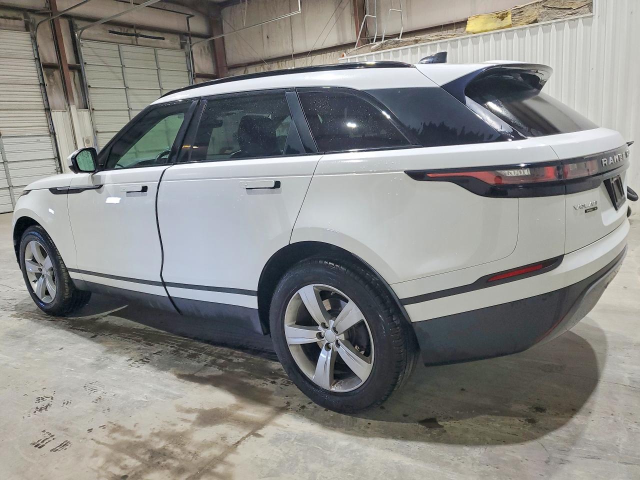 2019 Land Rangerover VIN SALYB2EX3KA783674 photo 2