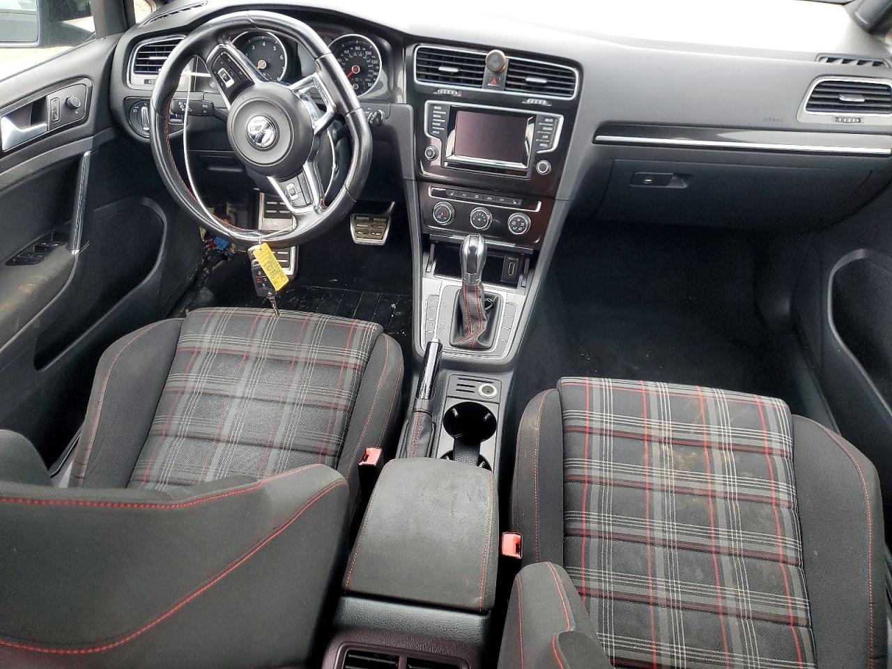 2015 Volkswagen Gti VIN 3VW4T7AU0FM051522 photo 8