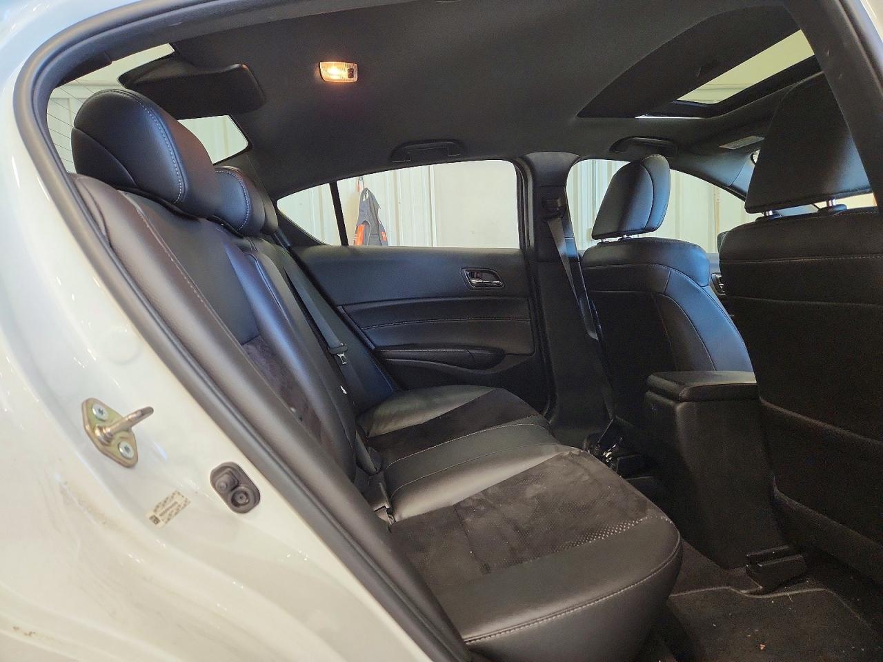 2017 Acura Ilx VIN 19UDE2F87HA002122 photo 10