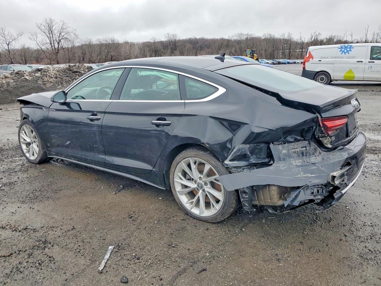 2020 Audi A5 VIN WAUANCF5XLA004515 photo 2
