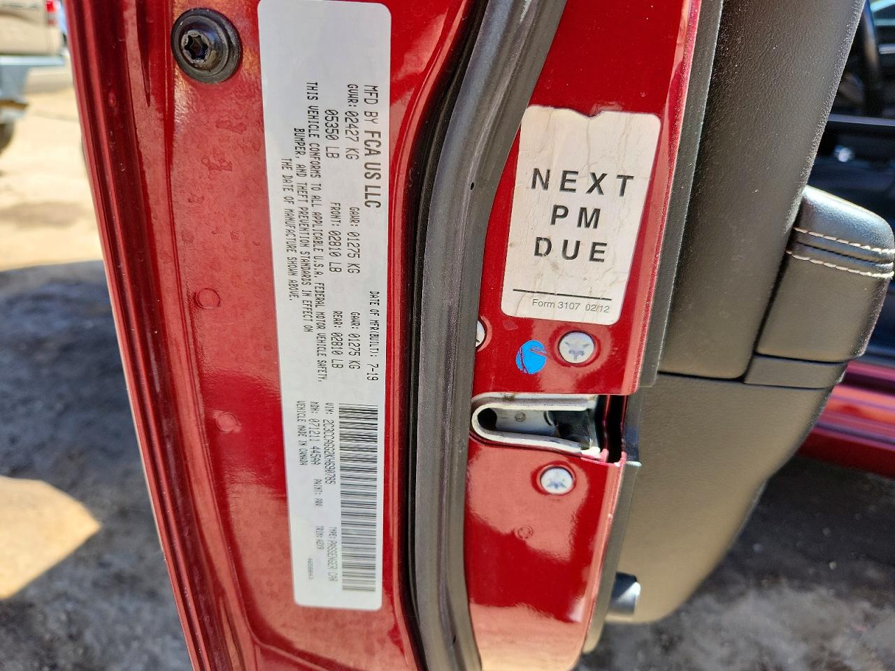2019 300 VIN 2C3CCAGG2KH690785 photo 12