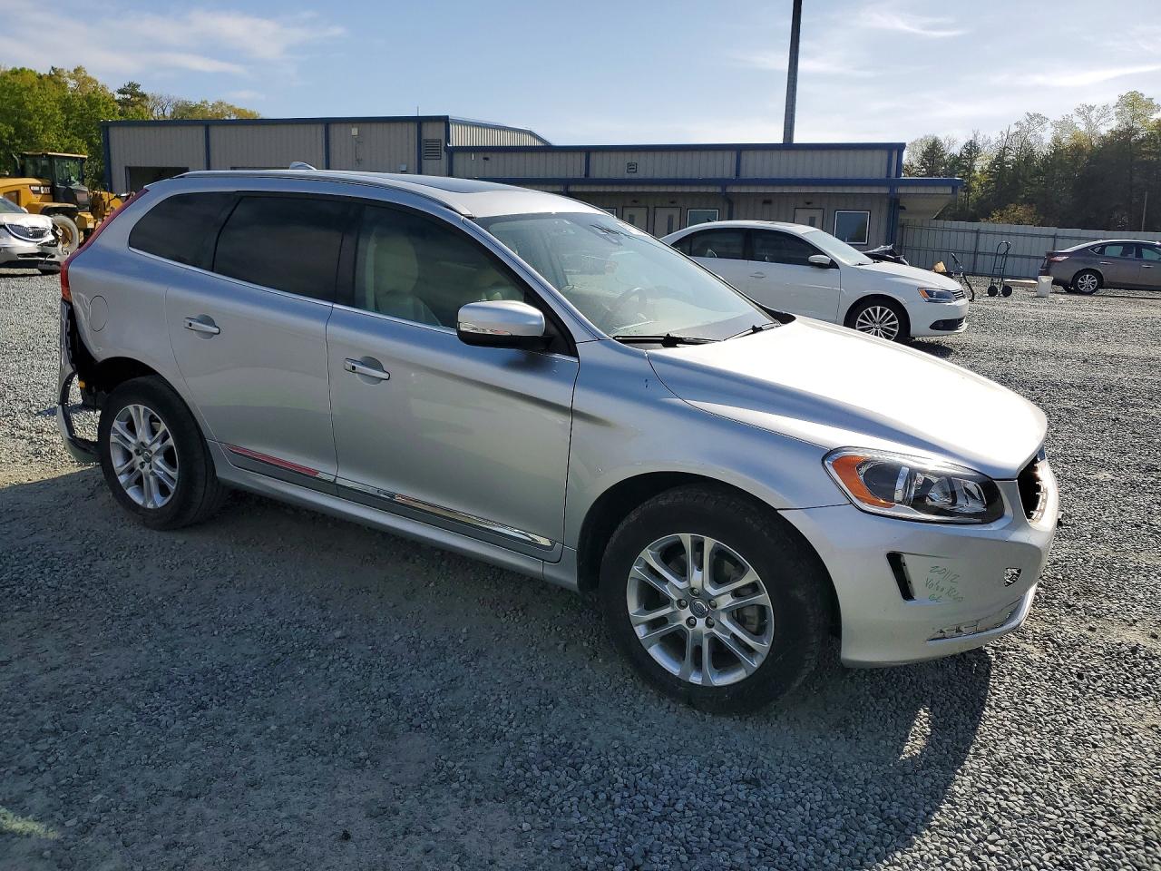 2014 Volvo Xc60 VIN YV4952DL9E2517735 photo 4