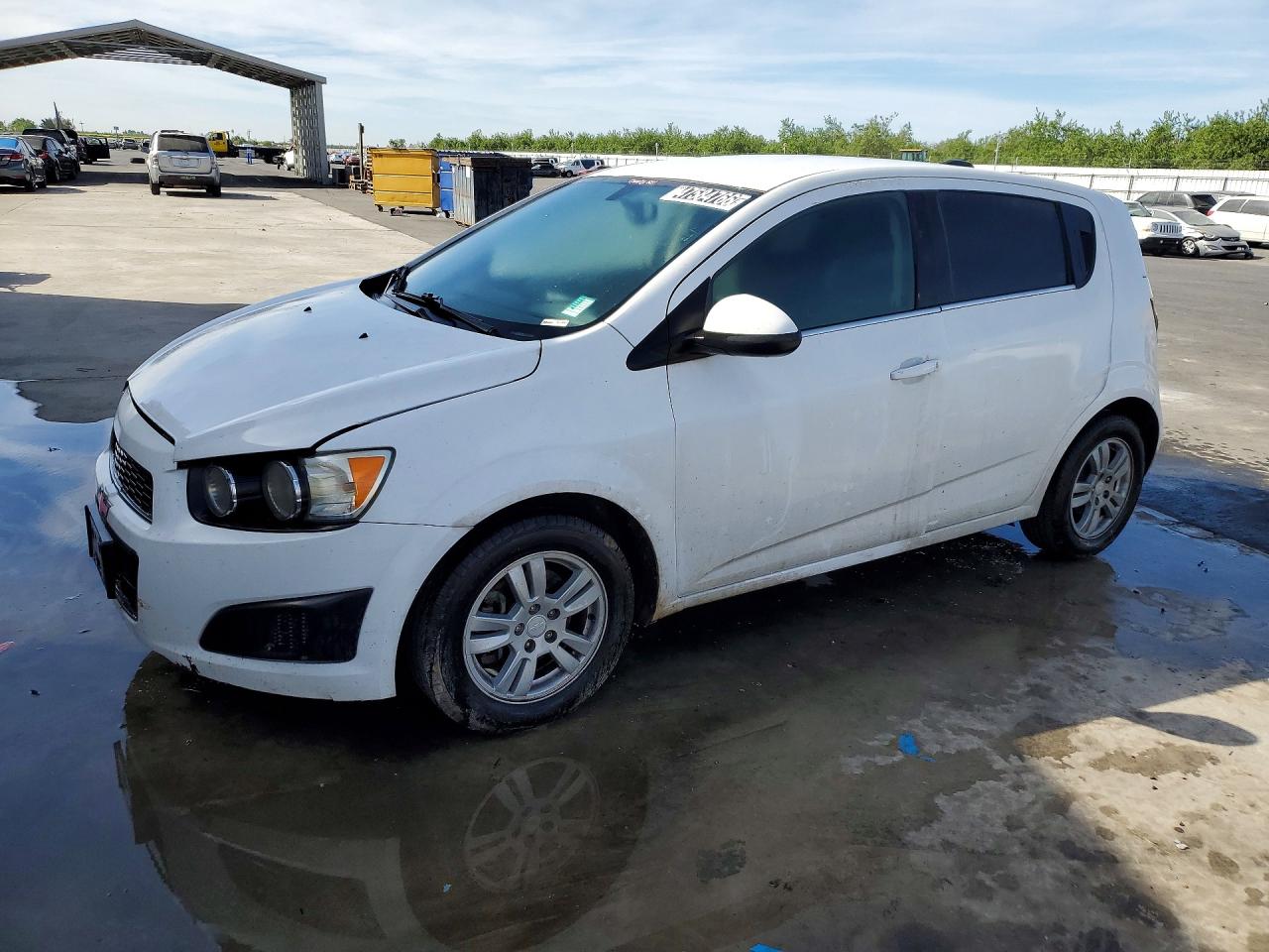 2016 Chevrolet SONIC VIN 1G1JC6SH9G4155658 photo 1