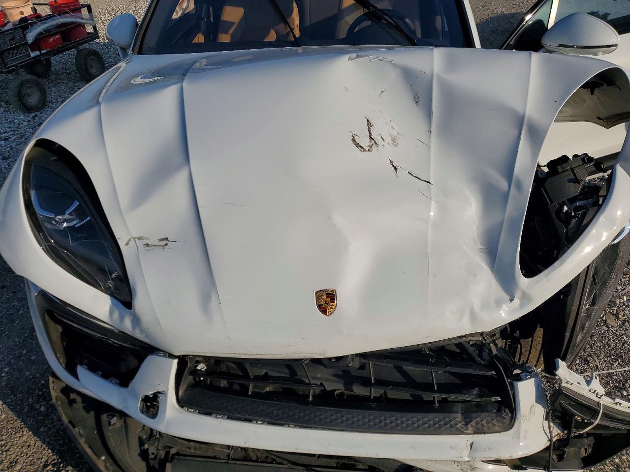 2024 Porsche Macan base VIN WP1AA2A55RLB10611 photo 12