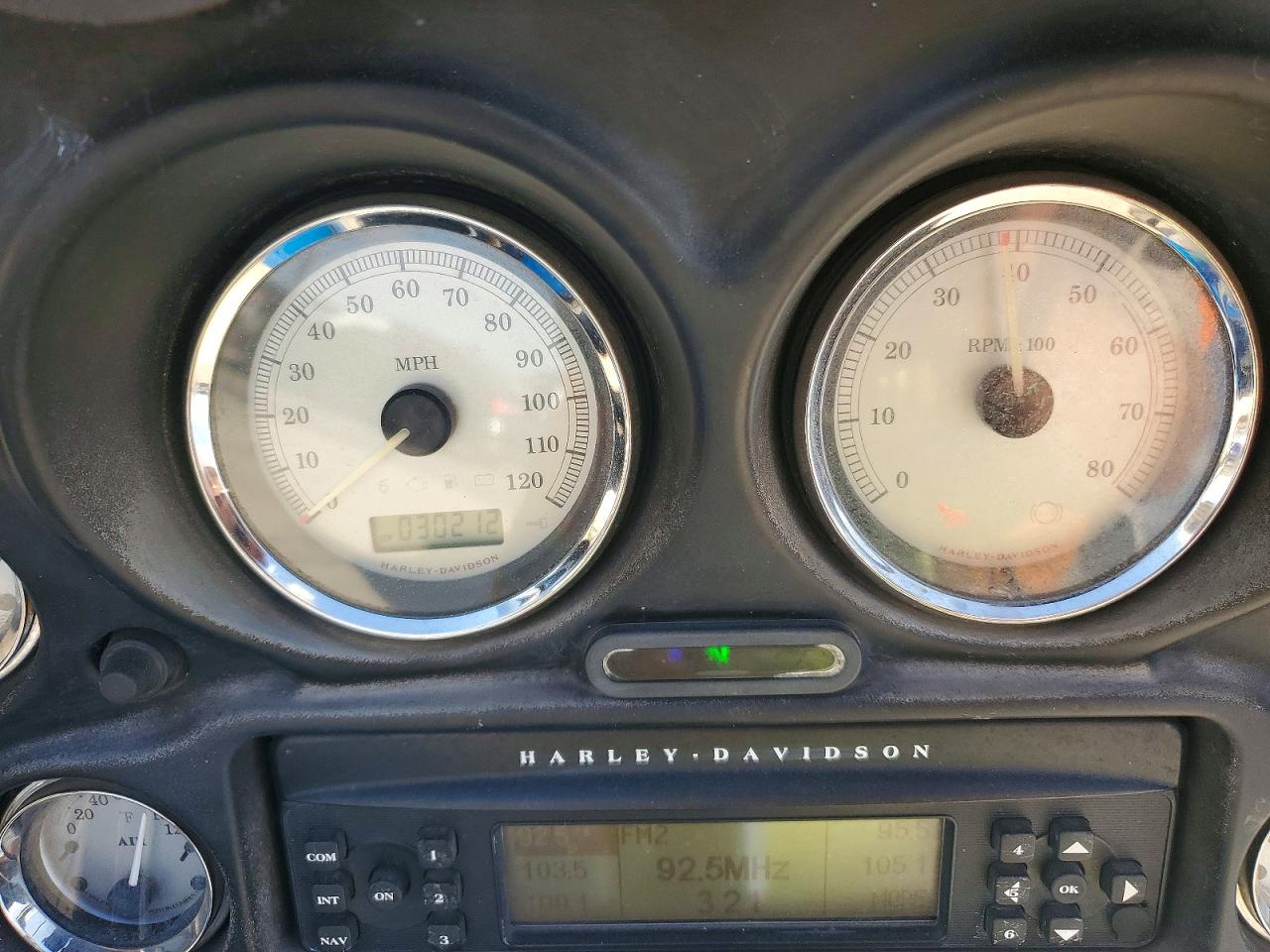 2008 Harley Fl VIN 1HD1KB4158Y644540 photo 7