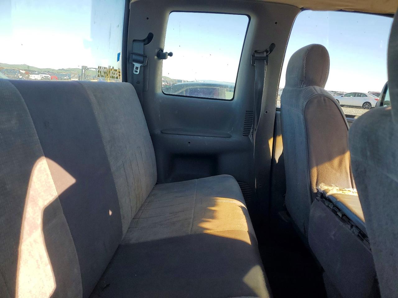 1996 Dodge Ram 2500 VIN 1B7KC23C2TJ188651 photo 10