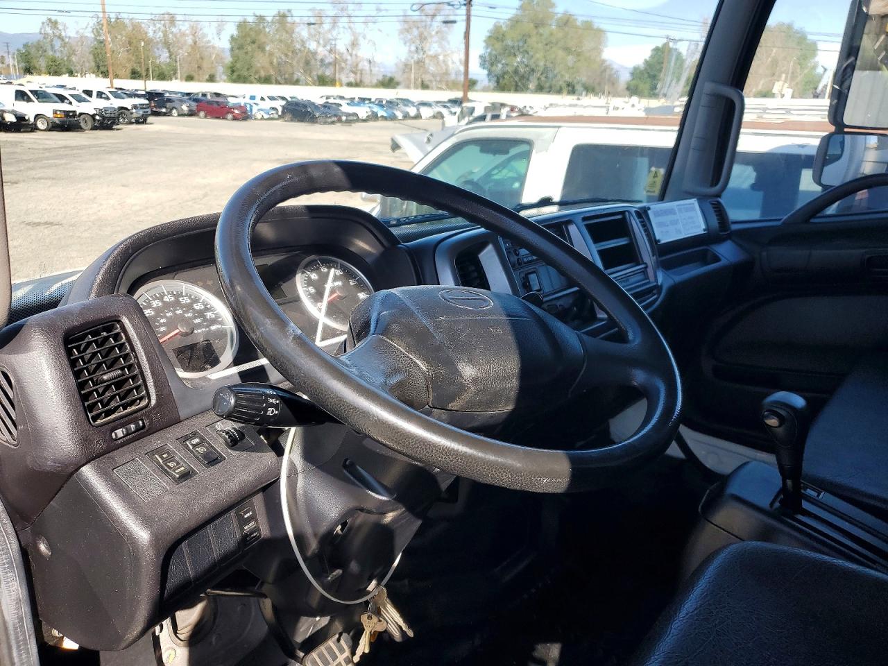 2011 HINO All models VIN 5PVNE8JL2B4S50074 photo 8
