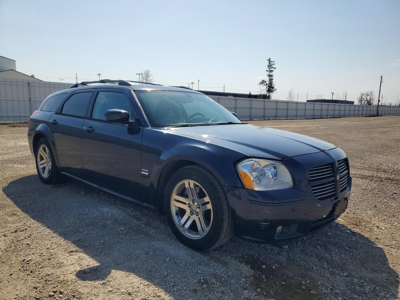 2005 Dodge Magnum VIN 2D8GV58215H545910 photo 4