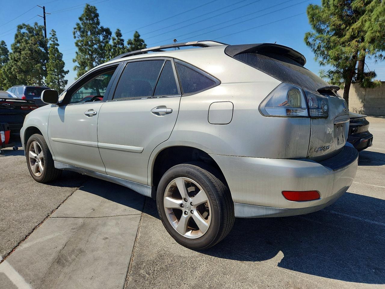 2004 LEXUS Rx350 VIN JTJHA31U440059977 photo 2