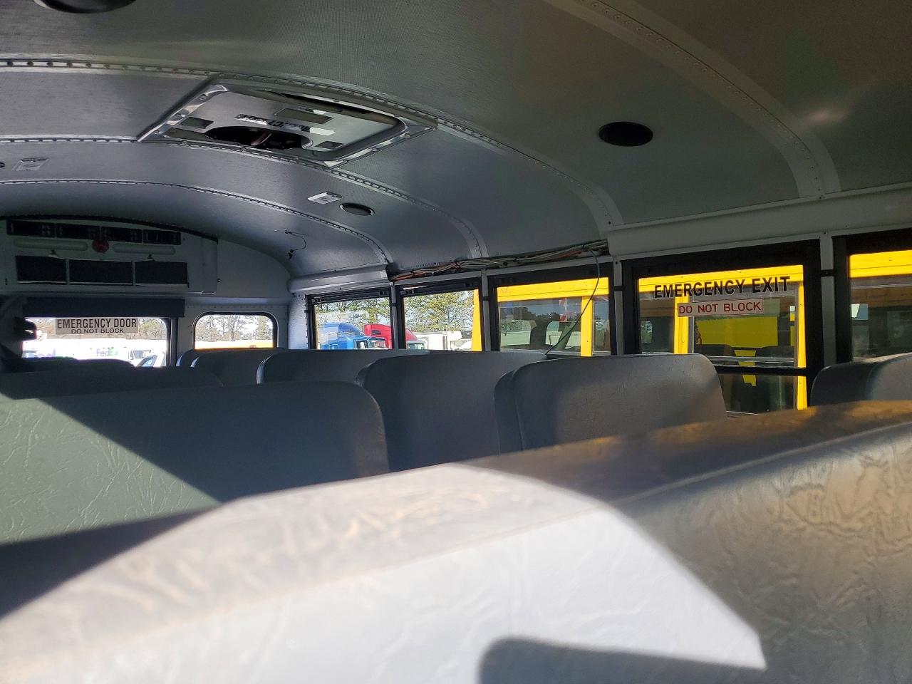 2012 Chevrolet Express VIN 1GB3G3BG3C1175687 photo 6
