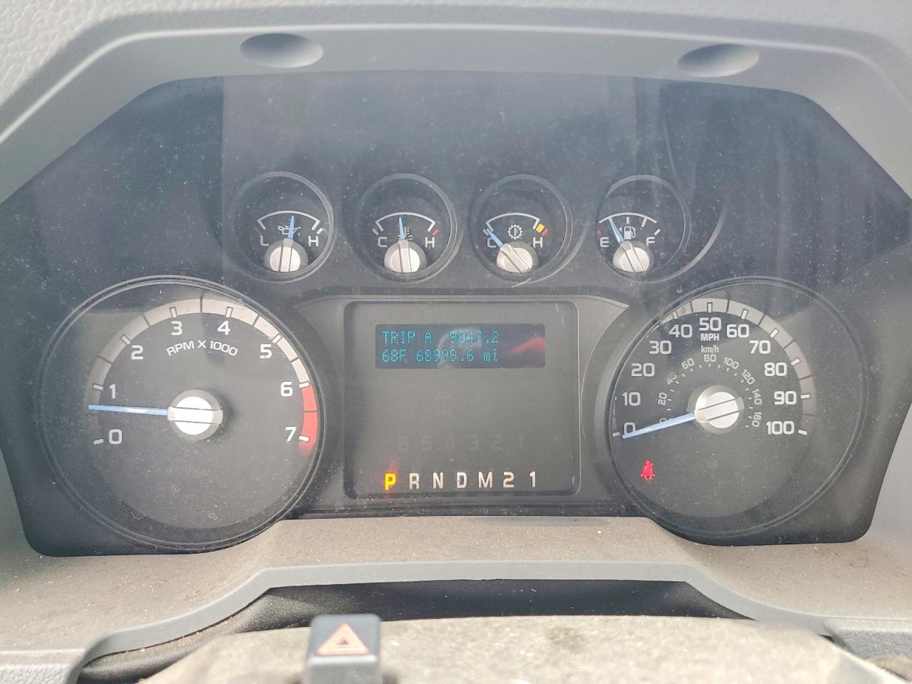 2013 Ford F250 VIN 1FTBF2A68DEB81878 photo 9