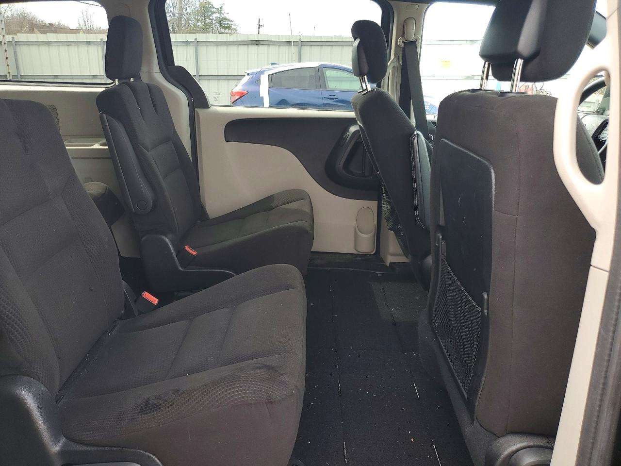 2014 Dodge Caravan VIN 2C4RDGBG4ER223055 photo 11
