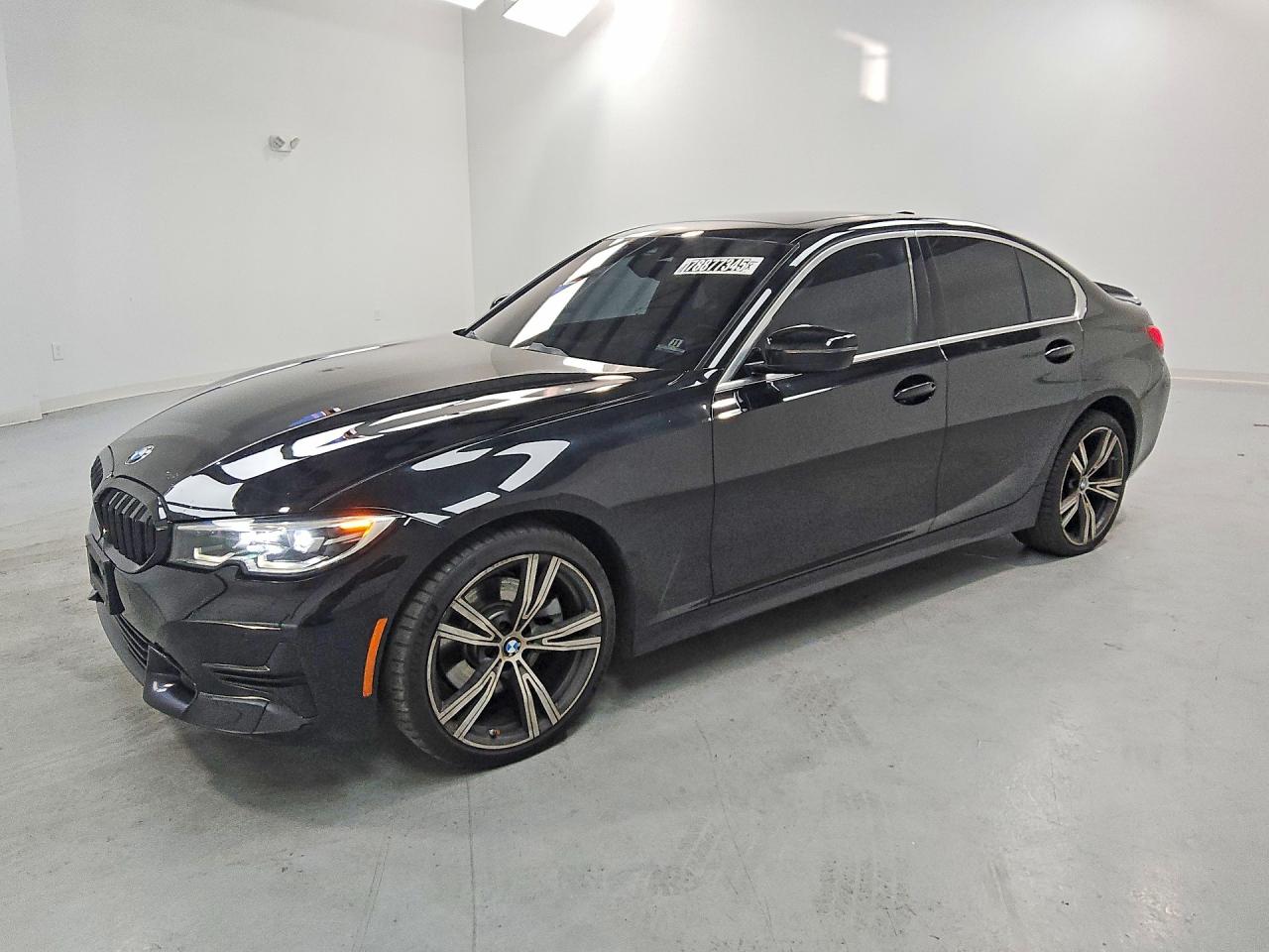 2019 BMW 3 series VIN WBA5R7C59KFH15581 photo 1