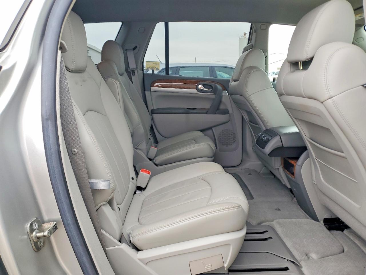 2008 BUICK Enclave VIN 5GAER23768J227135 photo 11