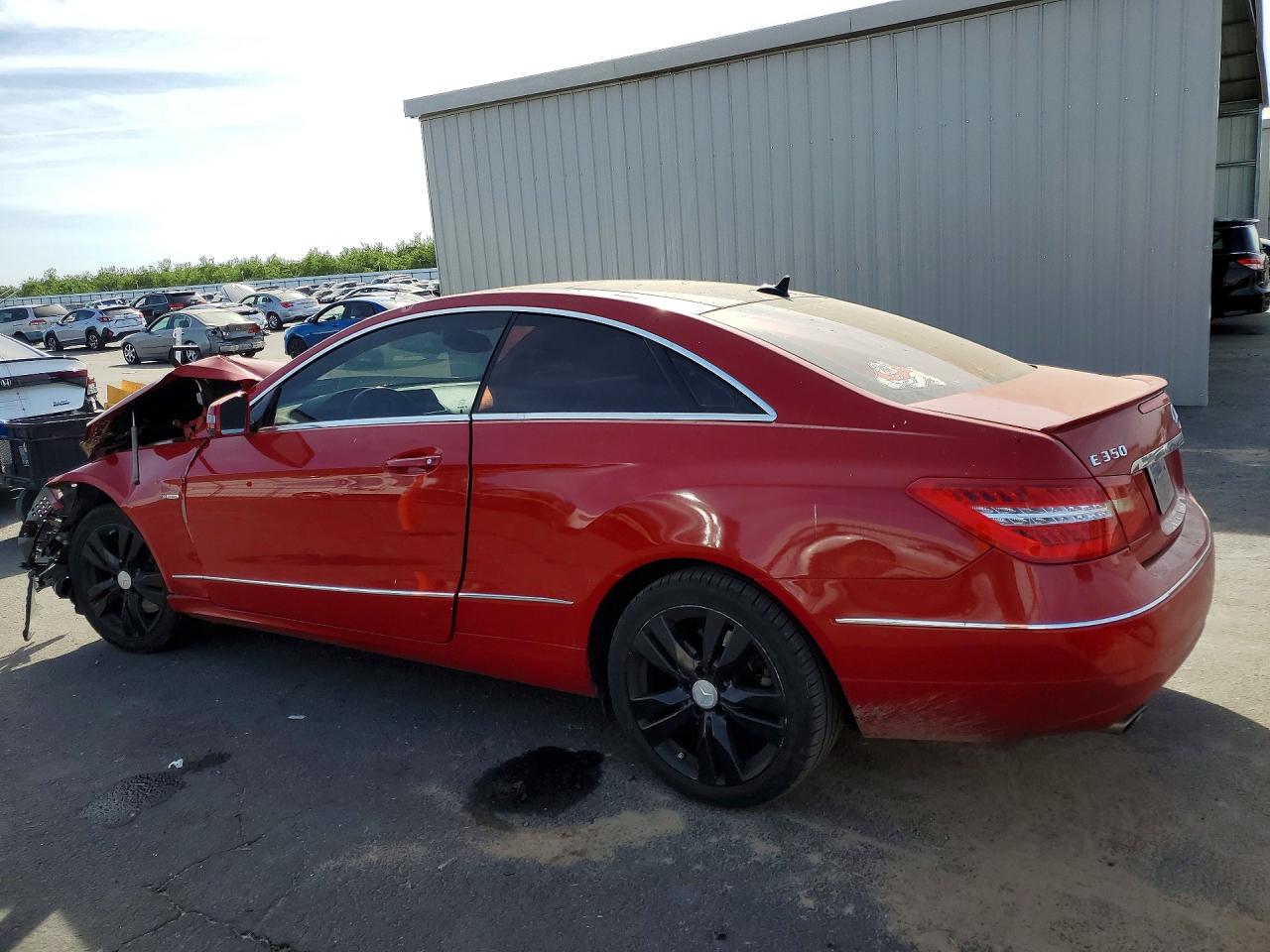 2012 E-class VIN WDDKJ5KB8CF154626 photo 2