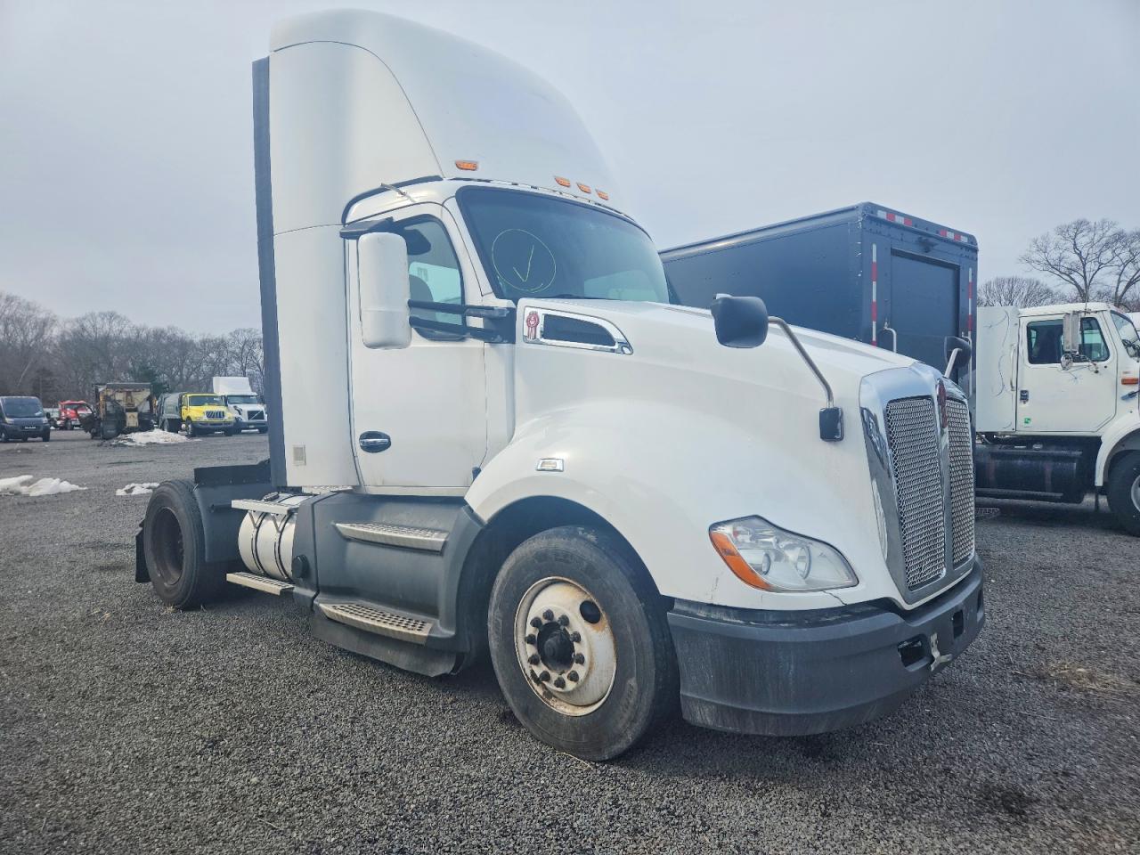 2020 KENWORTH All models VIN 1XKYA48XXLJ393159 photo 1