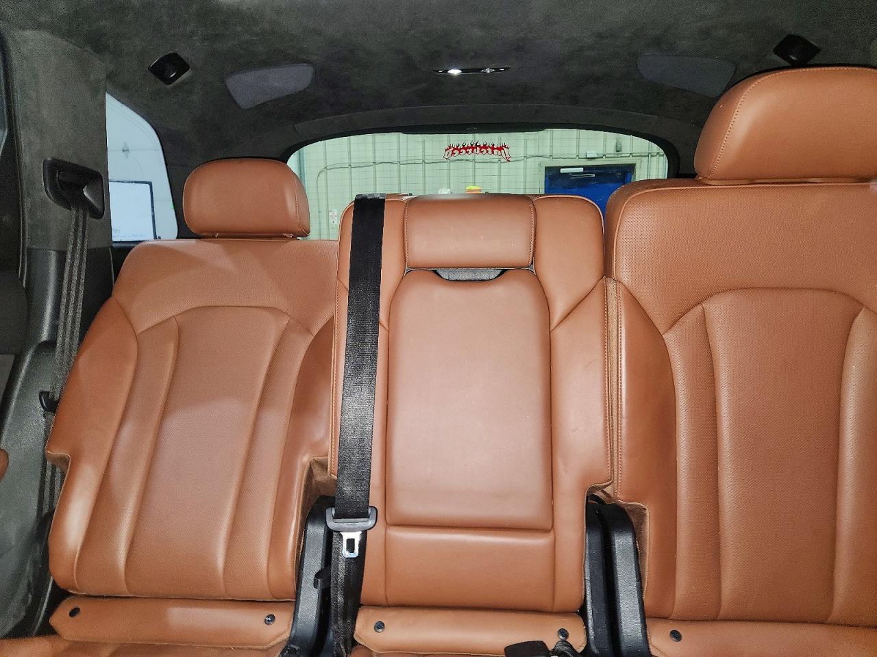 2020 Audi Q7 VIN WA1VXAF77LD006414 photo 10