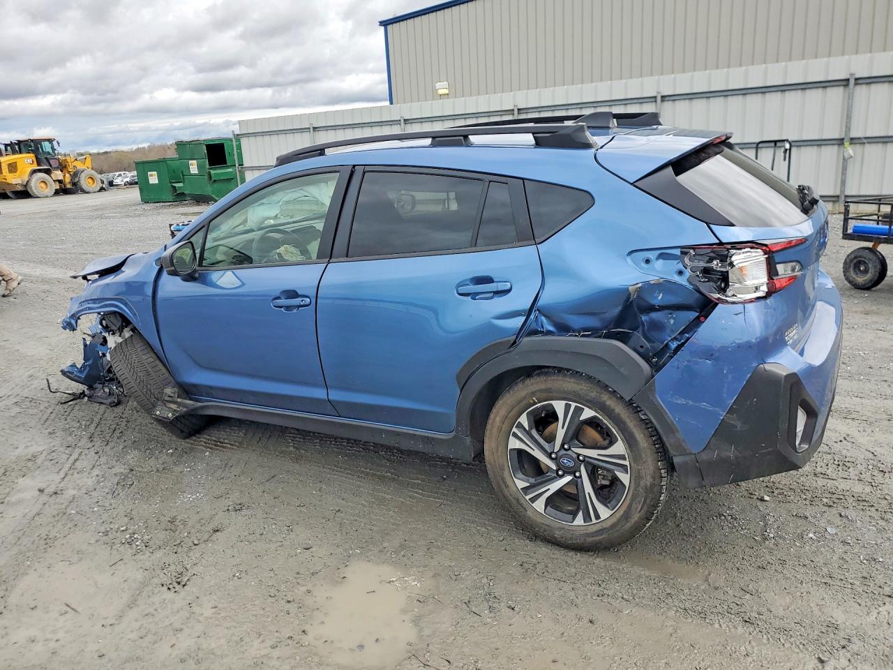 2024 Subaru Crosstrek VIN JF2GUADC4RH377461 photo 2