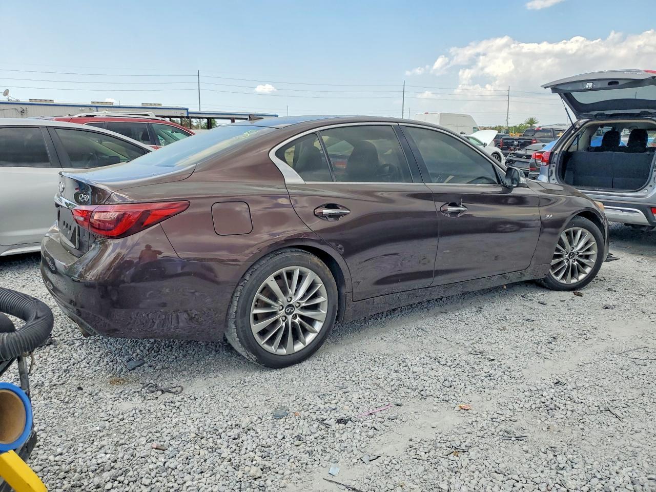 2020 Infiniti Q50 VIN JN1EV7AP0LM200498 photo 3