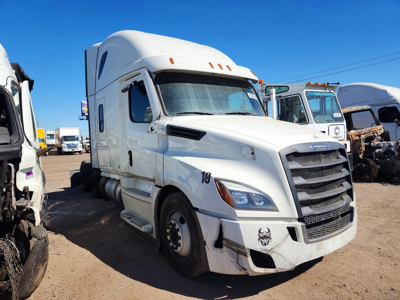 2023 FREIGHTLINER All other VIN 3AKJHHDR7PSNG7277 photo 1