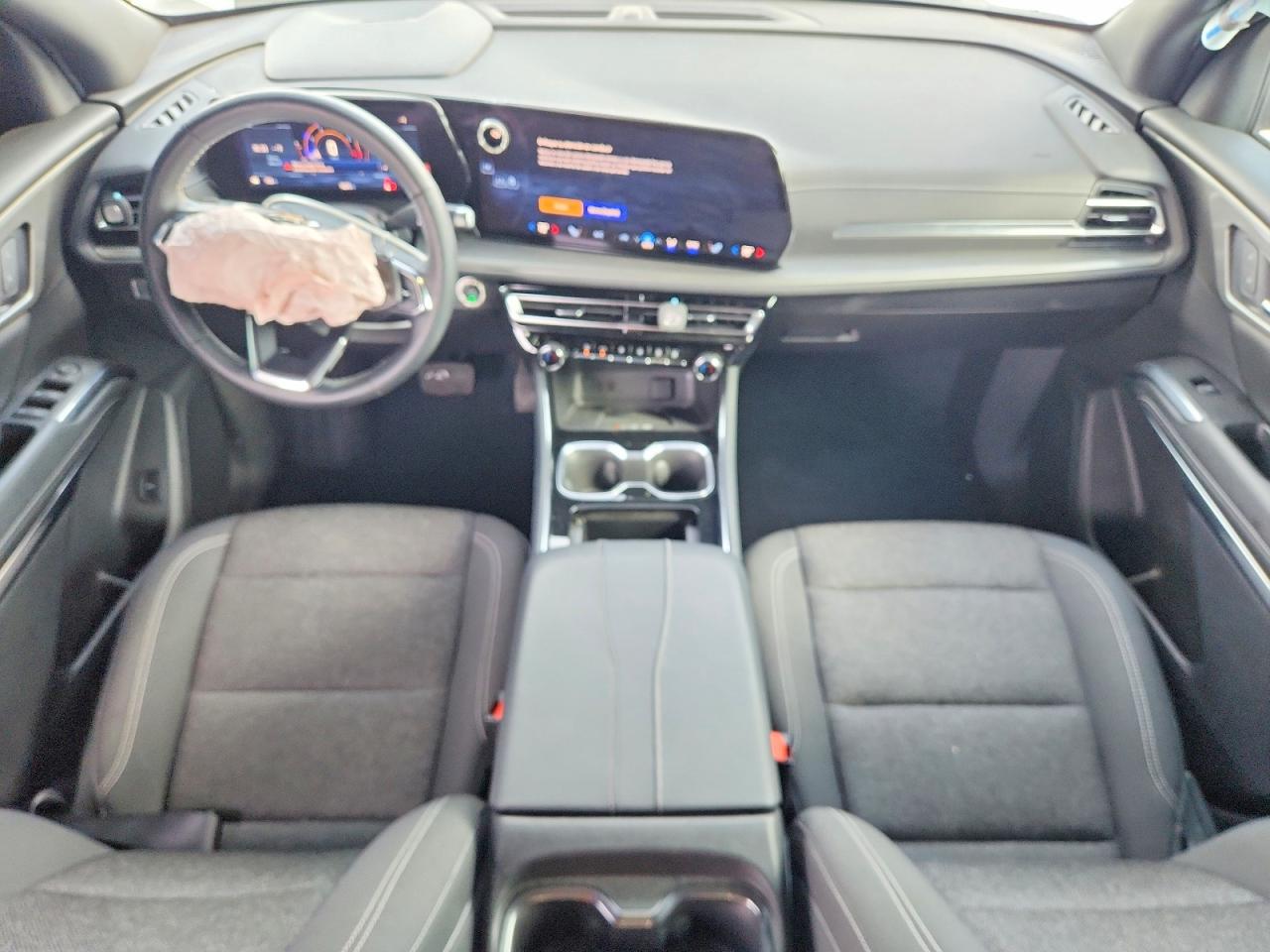 2024 Chevrolet Traverse VIN 1GNERGKS6RJ170980 photo 8