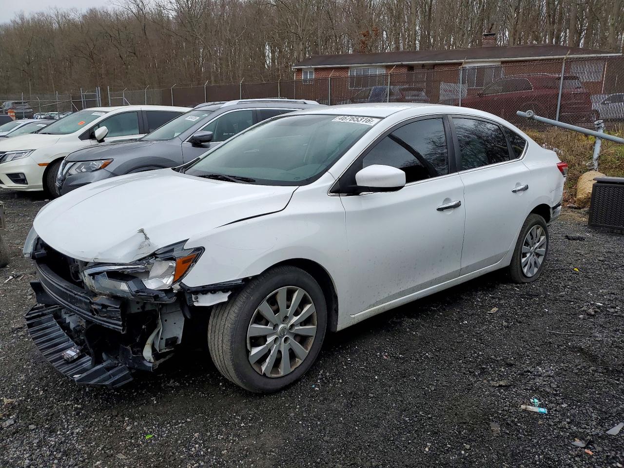 2018 Nissan Sentra VIN 3N1AB7AP2JY326136 photo 1