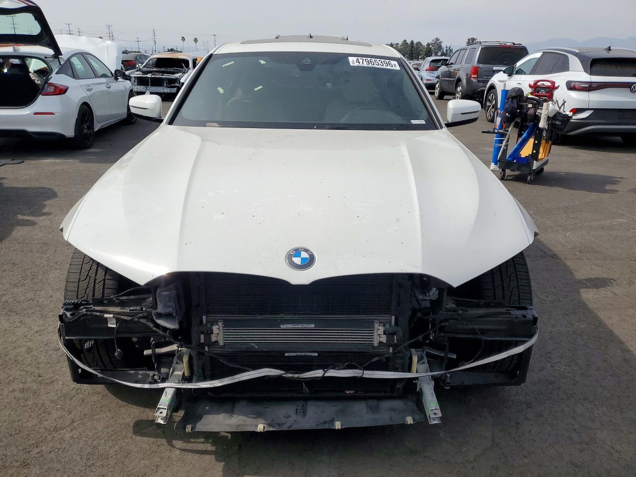 2019 BMW 3 series VIN 3MW5R1J53K8B01969 photo 5