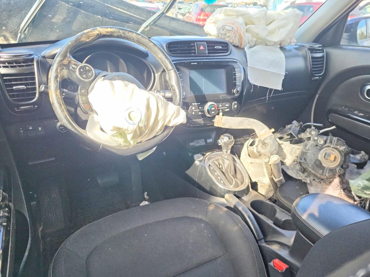2017 Kia Soul VIN KNDJP3A51H7432921 photo 8