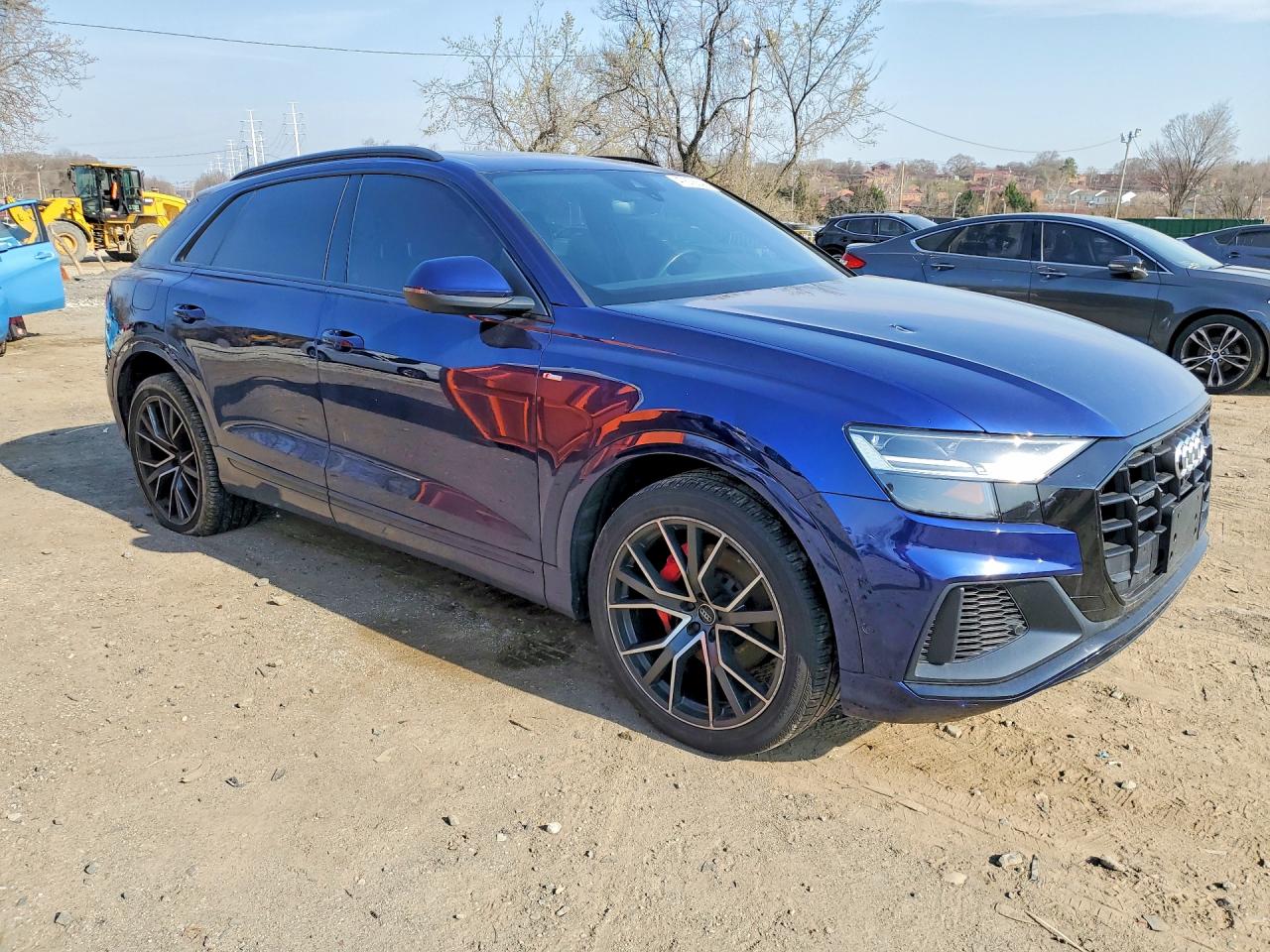 2019 Audi Q8 VIN WA1EVAF15KD016598 photo 4