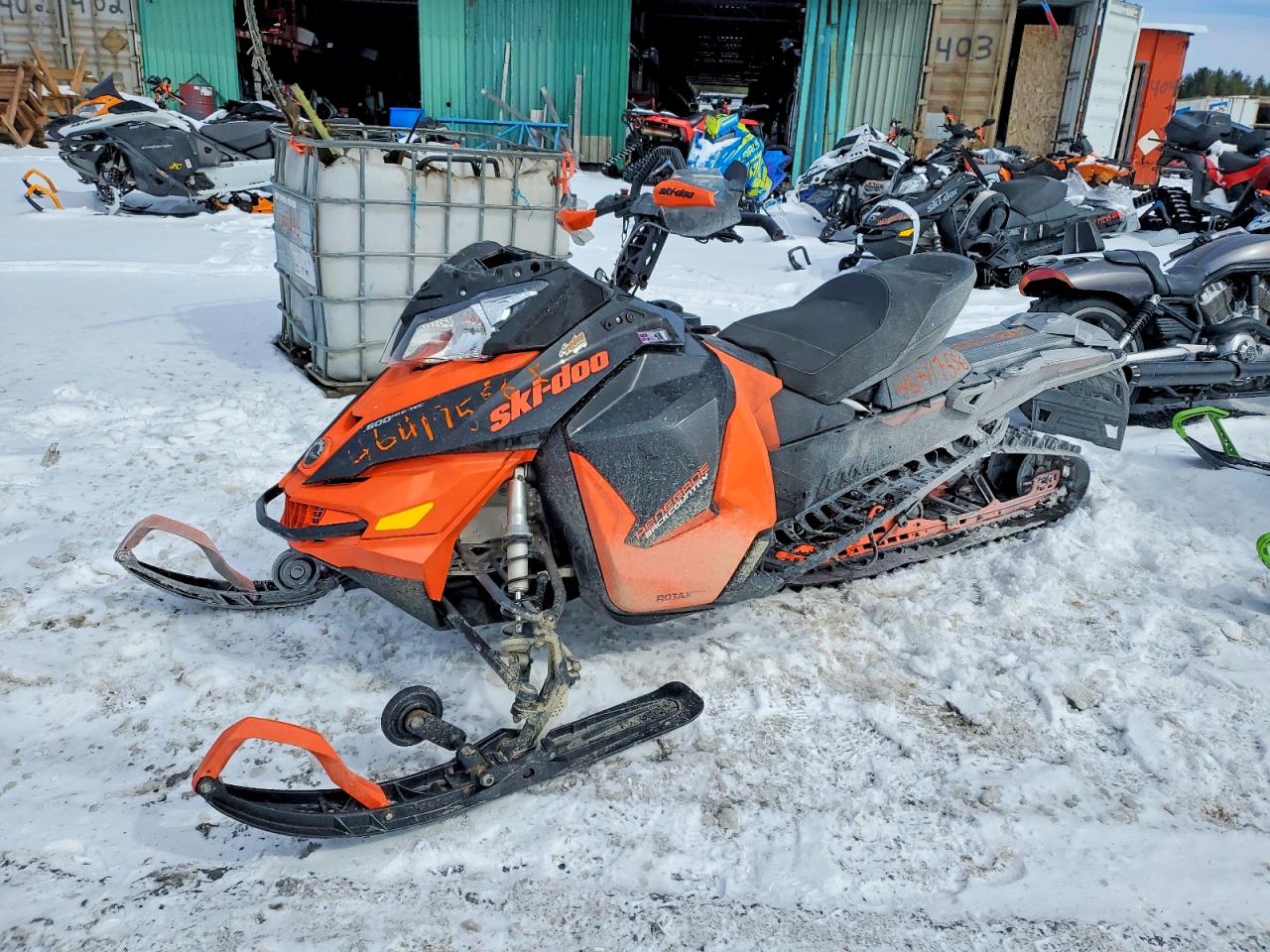 2016 SKID Renegade b VIN 2BPSUJGD8GV000024 photo 2
