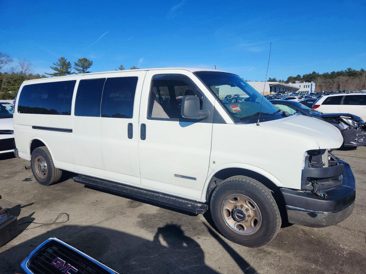 2006 GMC Savana VIN 1GJHG39U761236596 photo 4