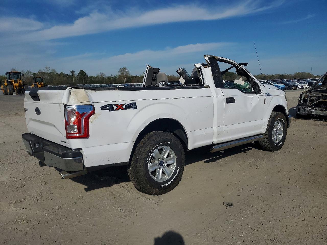 2016 Ford F150 VIN 1FTMF1EF1GKD69743 photo 3