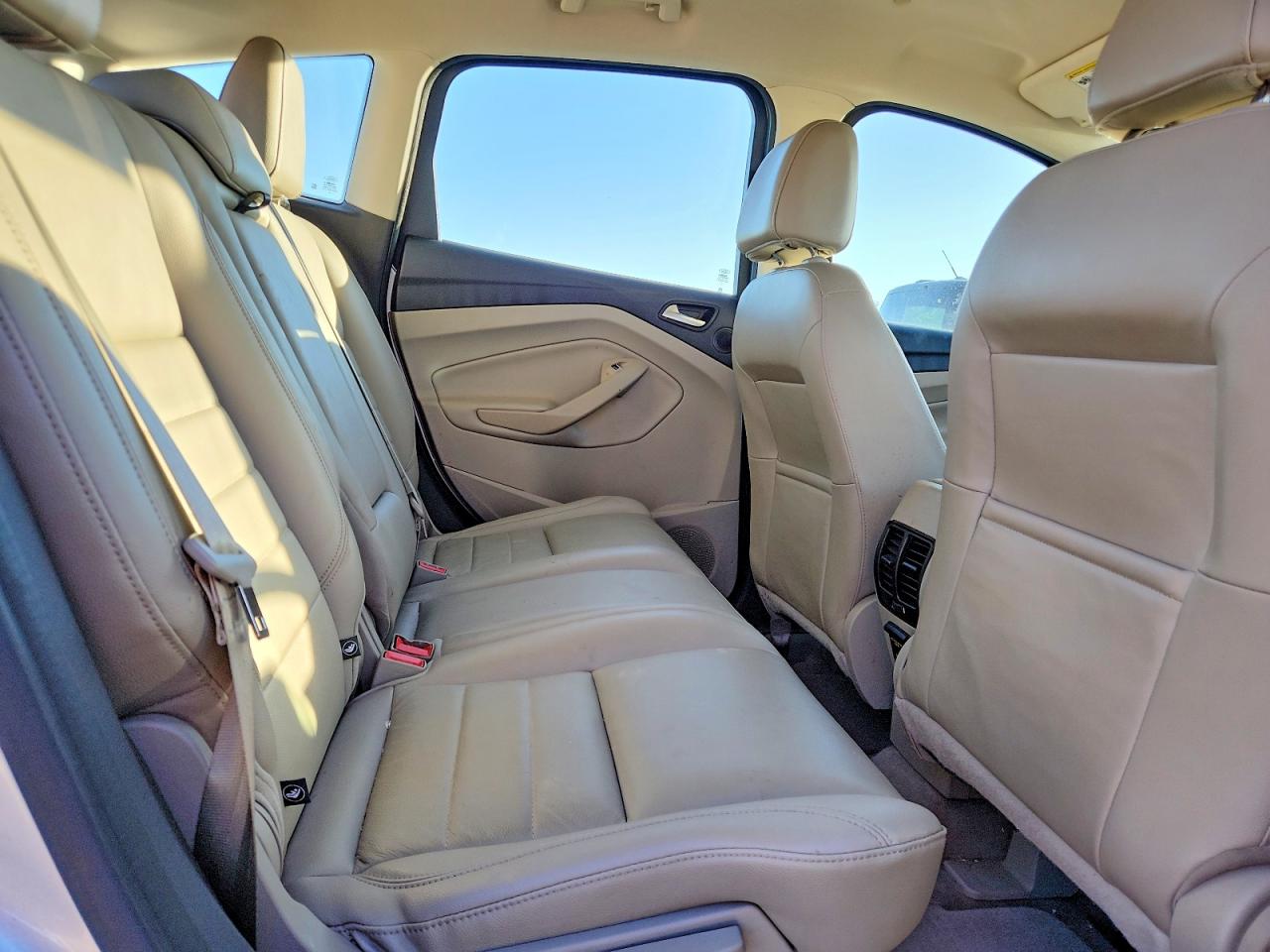 2014 Ford Cmax VIN 1FADP5CU0EL521644 photo 10
