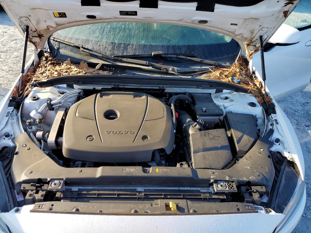2020 Volvo S60 VIN 7JR102FKXLG047736 photo 11