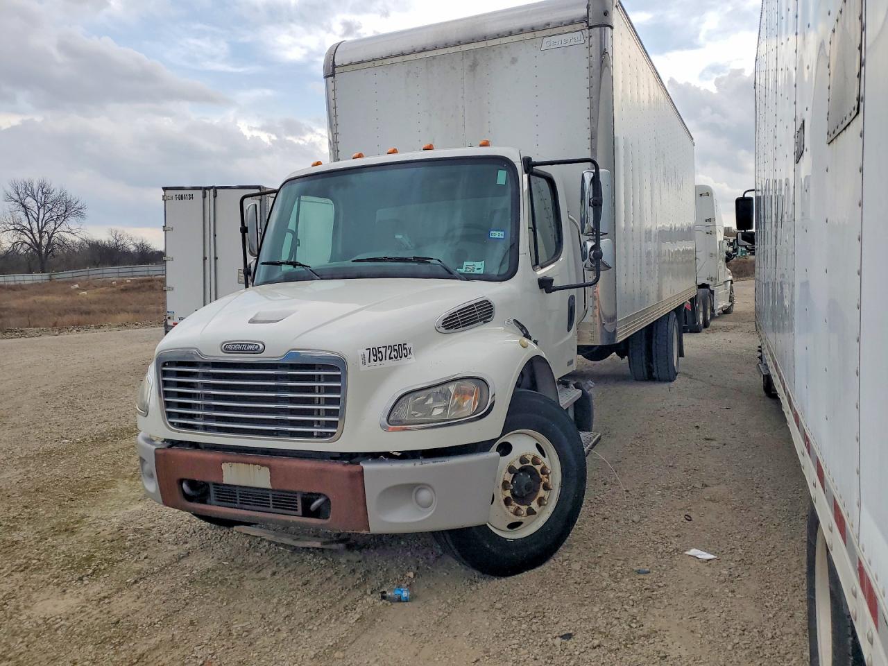 2011 FREIGHTLINER All other VIN 1FVACWDT8BDAY6924 photo 1