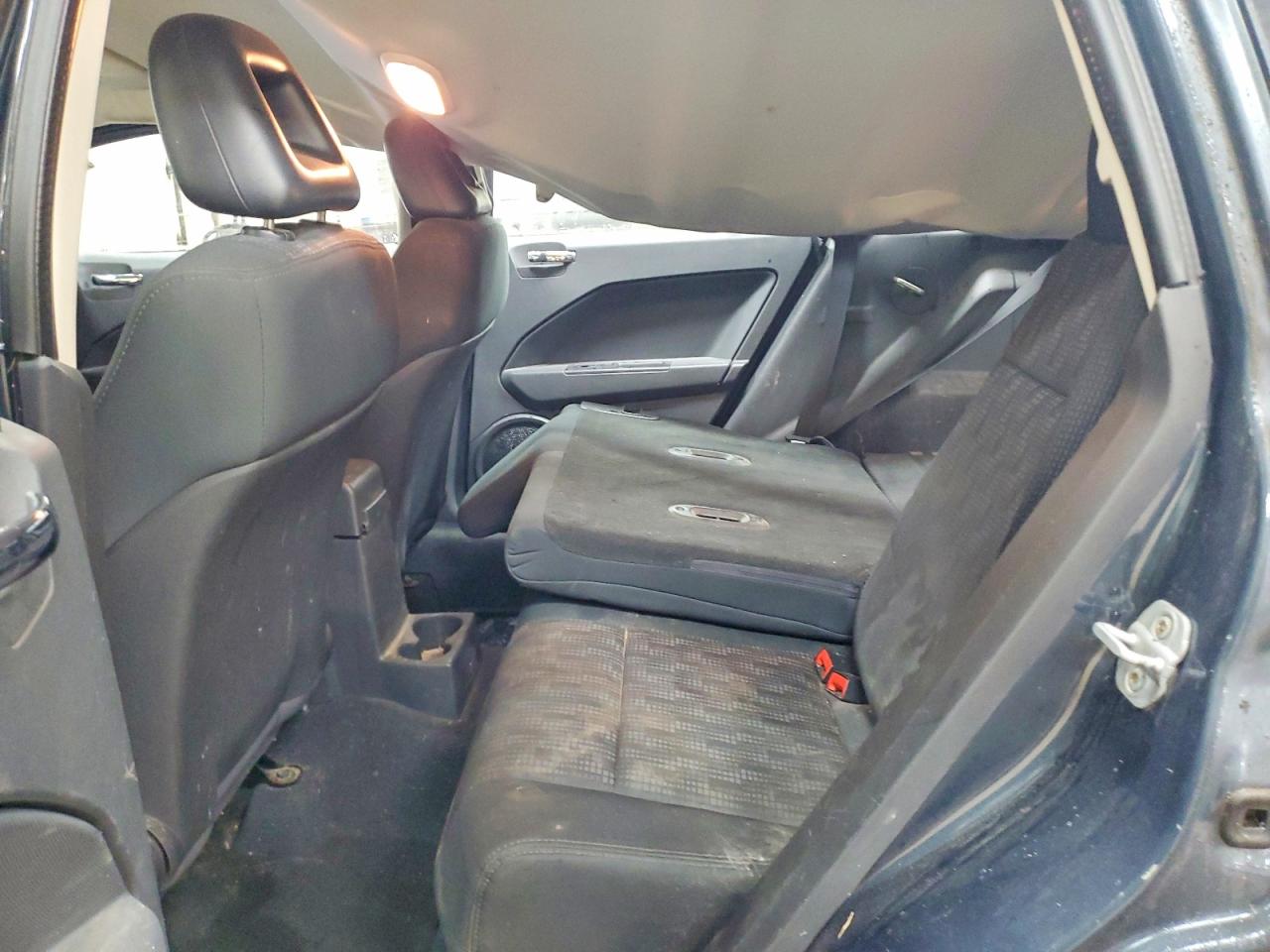 2008 Dodge Caliber VIN 1B3HB28B18D740998 photo 11