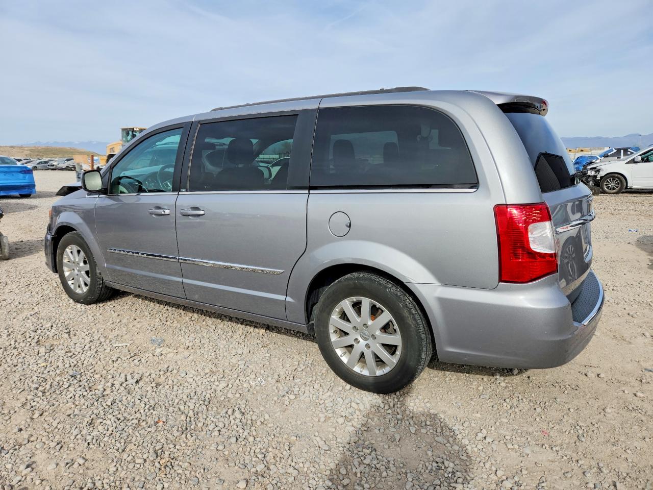 2014 Chrysler Minivan VIN 2C4RC1BG1ER269524 photo 2