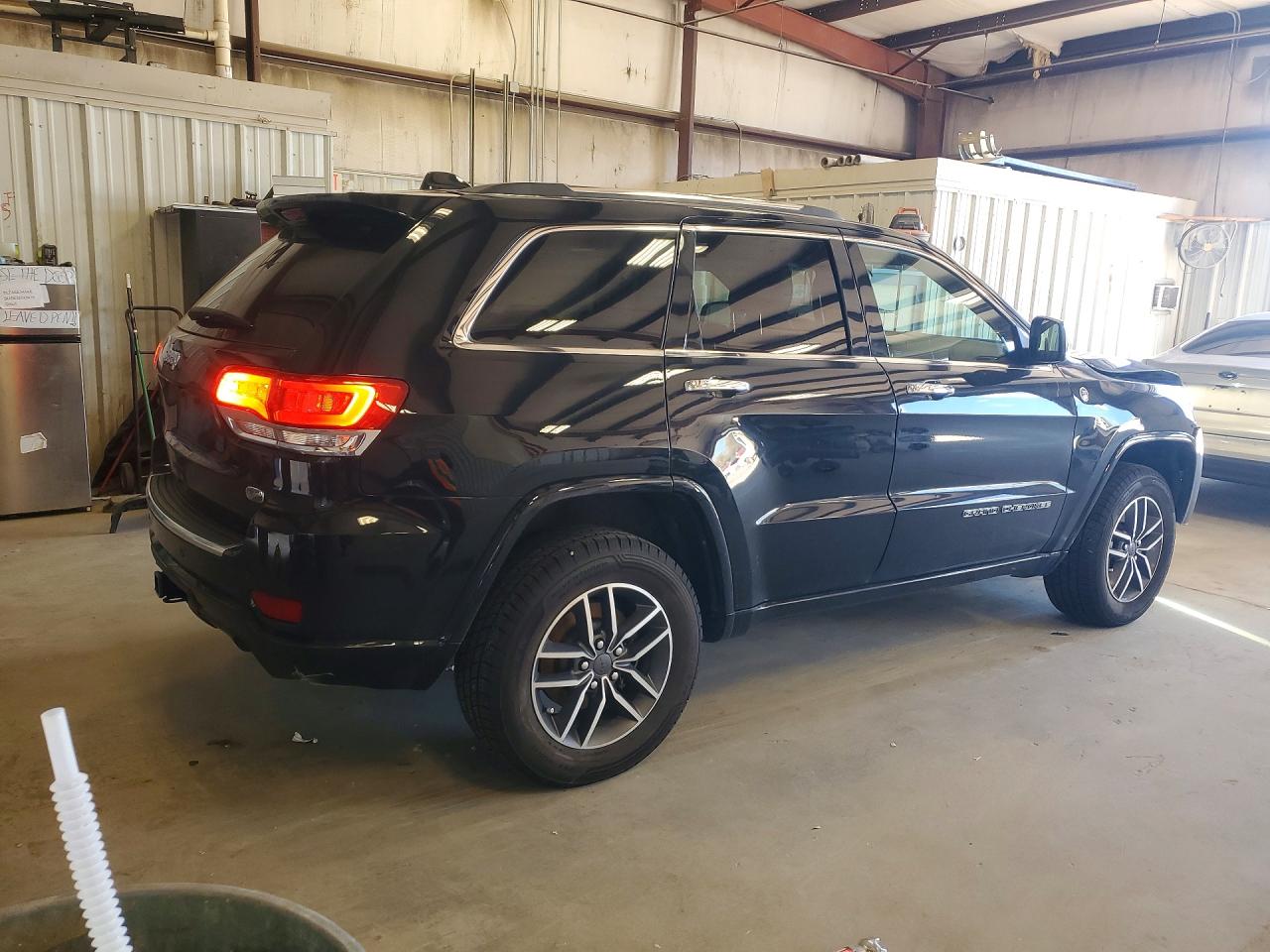 2021 Jeep Grand cher VIN 1C4RJFCG7MC675431 photo 3