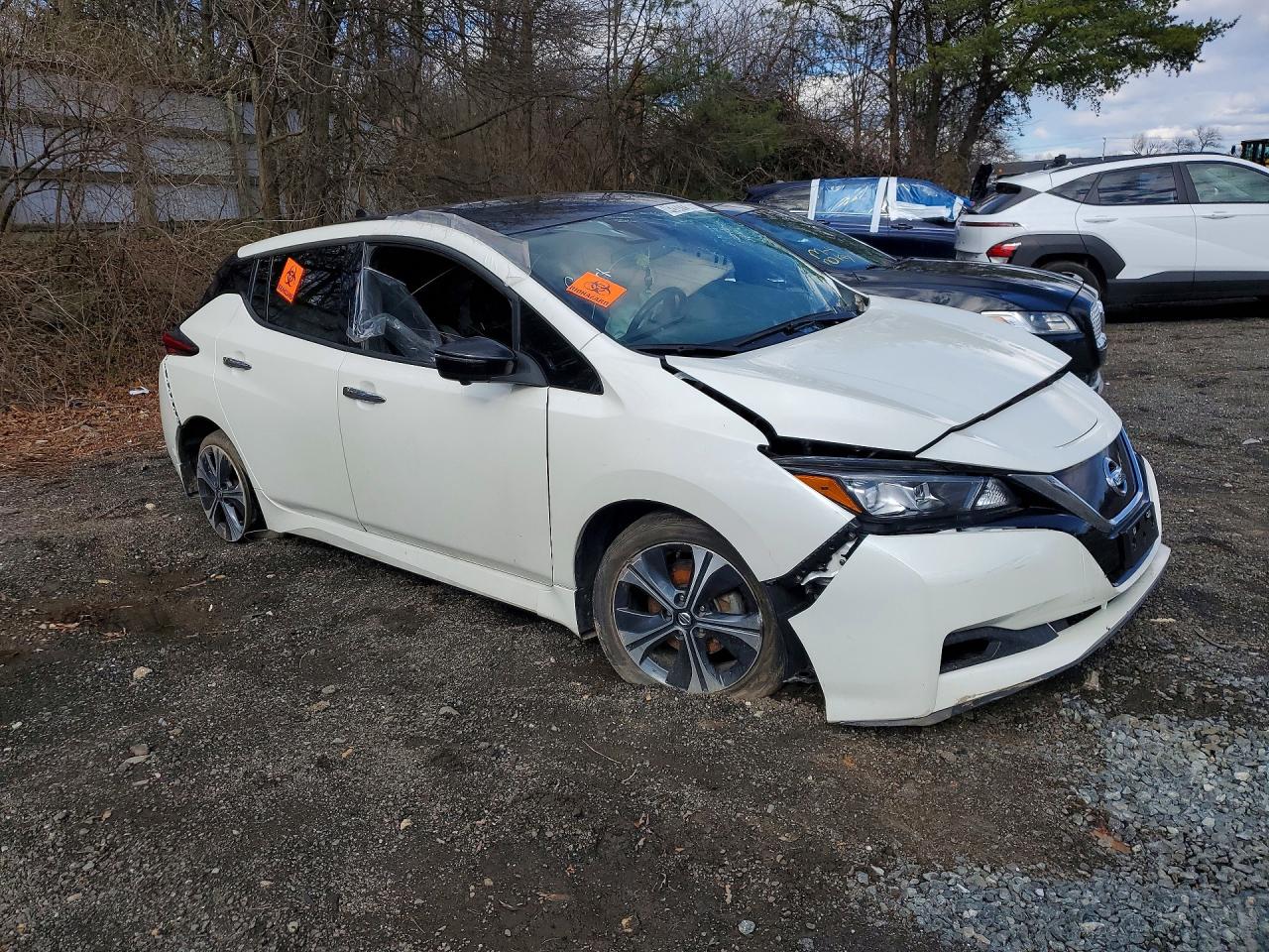 2021 Nissan Leaf VIN 1N4BZ1DV7MC552549 photo 4