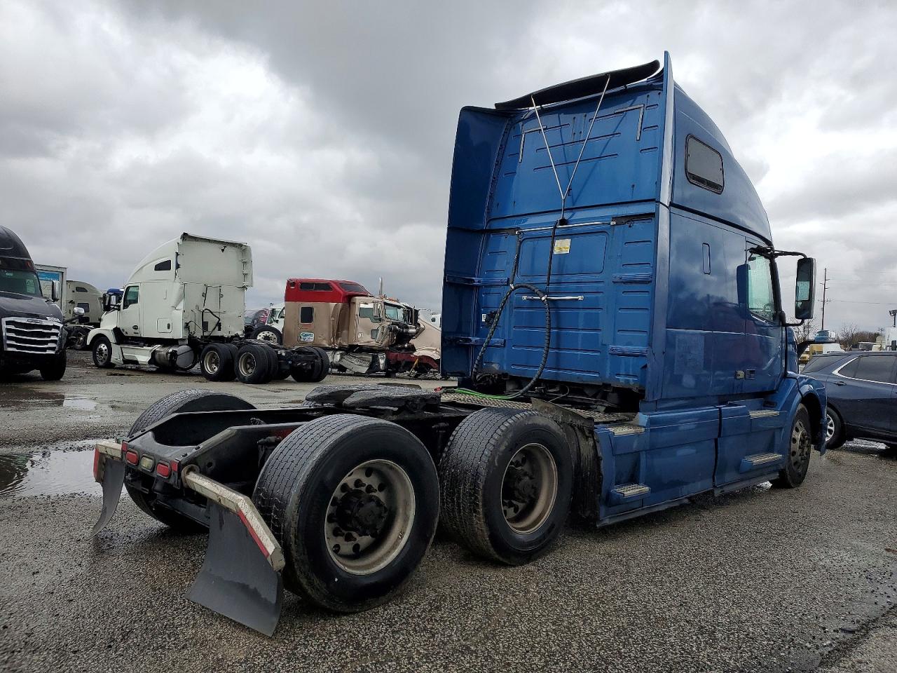 2016 Volvo Vn VIN 4V4NC9EG4GN931478 photo 4