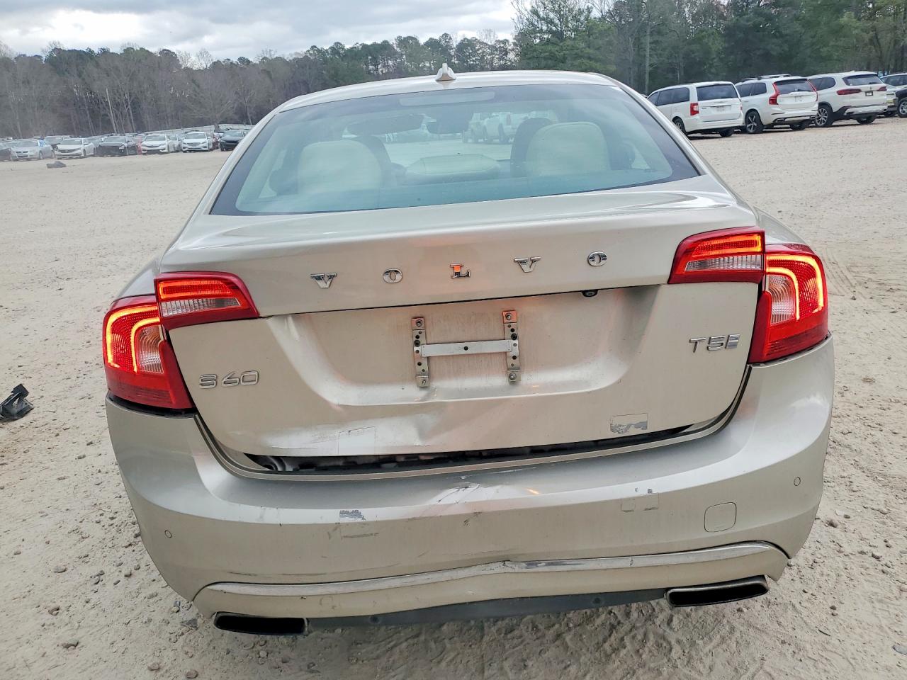 2017 Volvo S60 VIN LYV402HK8HB150522 photo 6