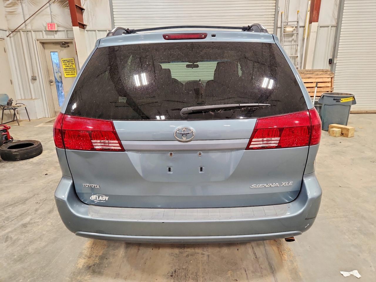 2005 TOYOTA Sienna VIN 5TDZA22C45S221404 photo 6