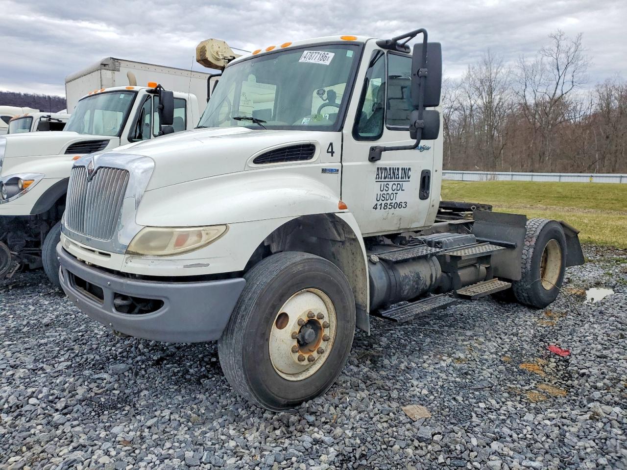 2009 International 4000 serie VIN 1HSMKAAN09H075377 photo 2